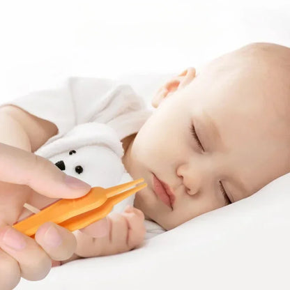 Baby Plastic Tweezers Nose Cleaner Tool